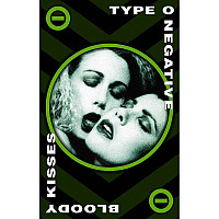 Type O Negative tekstylny banner PES 70cm x 106cm, Bloody Kisses